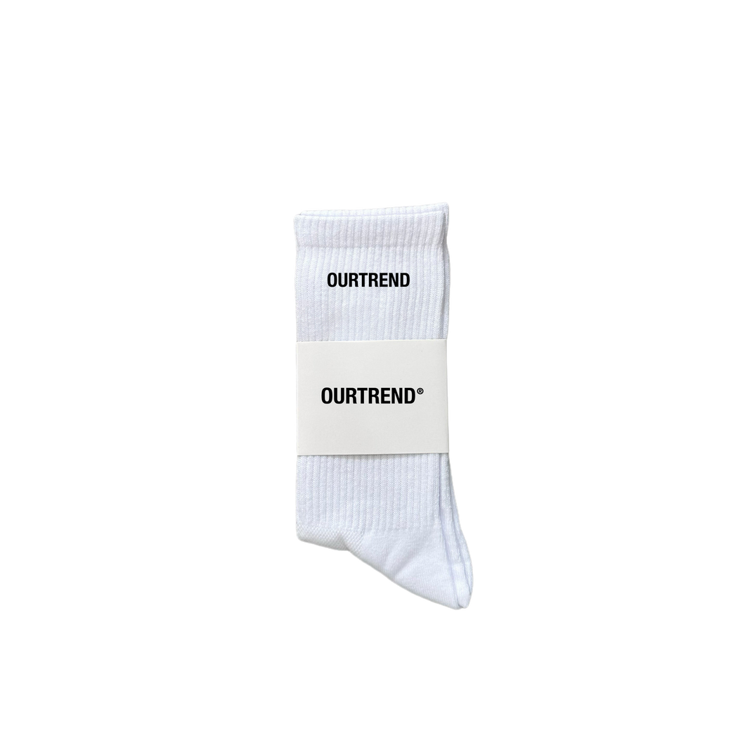 3 White SOCKS